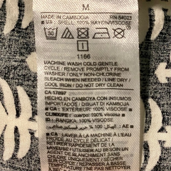 Old Navy Aztec Design Mini-Dress - Picture 6 of 6